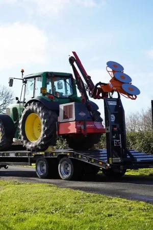 Porte engin modèle RC2100-2 19T CU 14.9T 2 essieux tandem PRONAR Certifié
